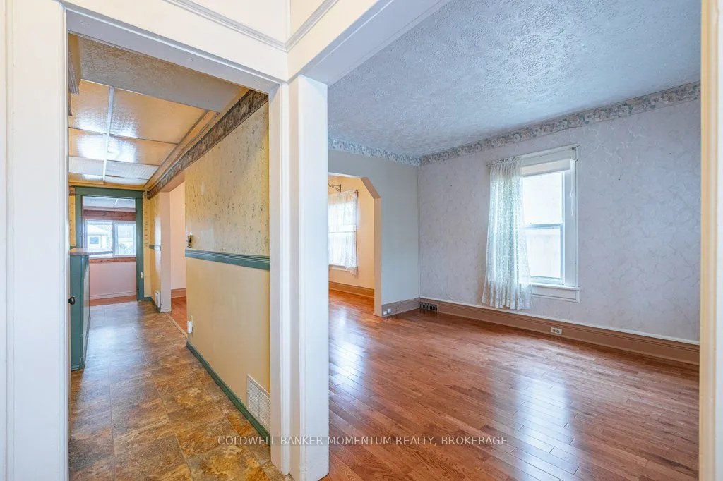 51 Sixth Street, ON L3B 5A7