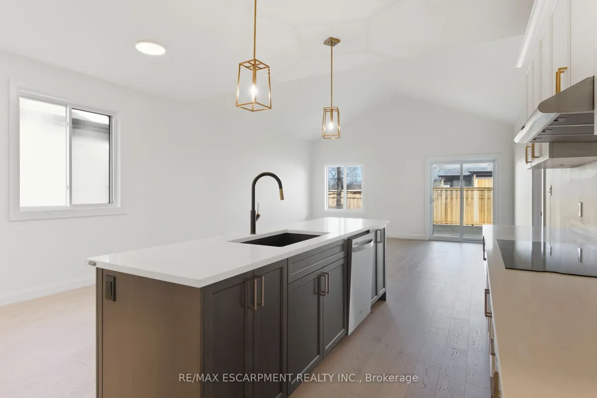 236 Mount Pleasant Street, ON N3T 1V1