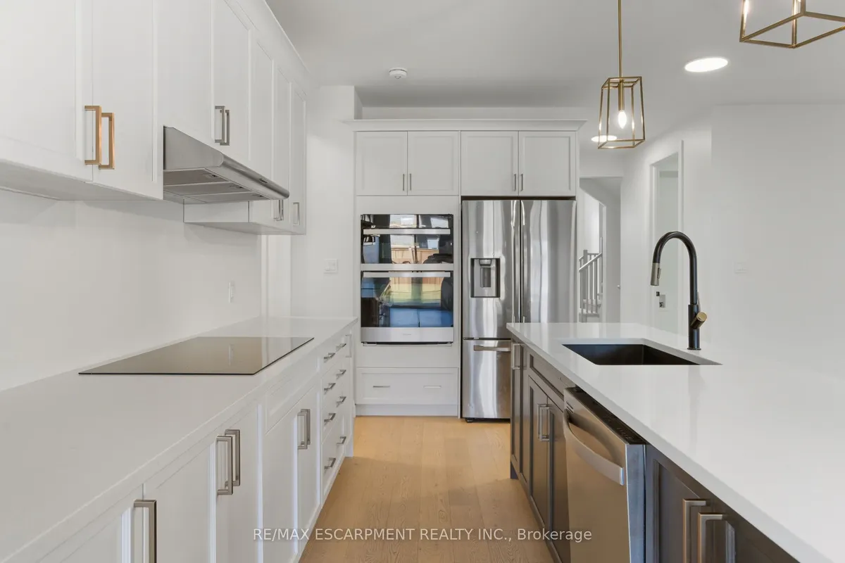 236 Mount Pleasant Street, ON N3T 1V1