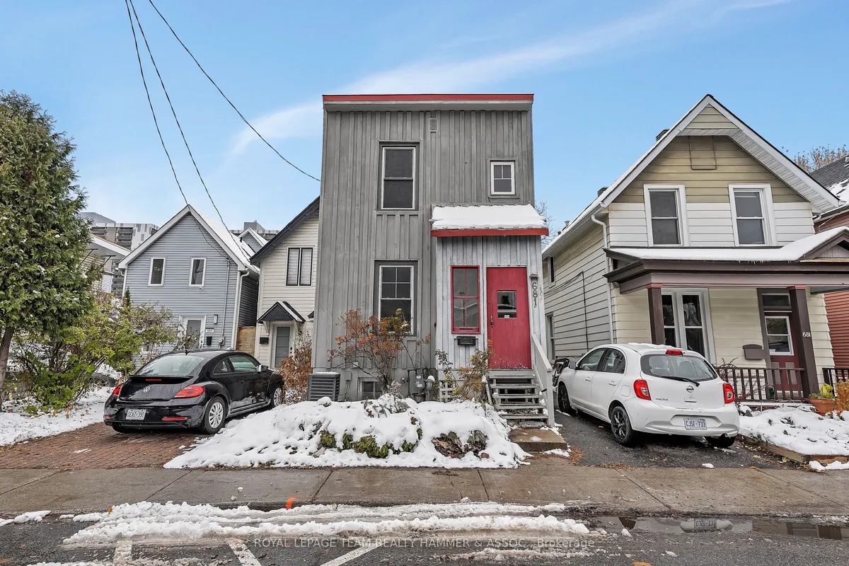 681 1/2 Cooper Street, ON K1R 5J3