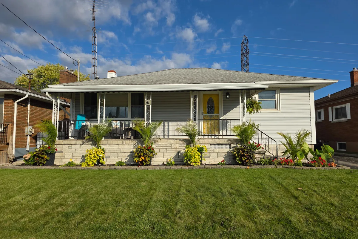 141 Mercury Avenue, ON L3K 2C8