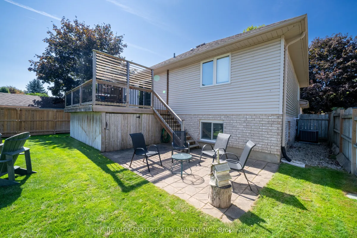 495 Riverview Drive, ON N7G 4B3