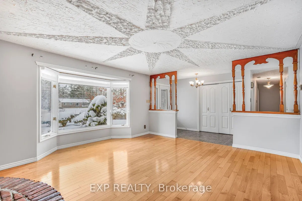 637 STATION Road, ON K0B 1A0