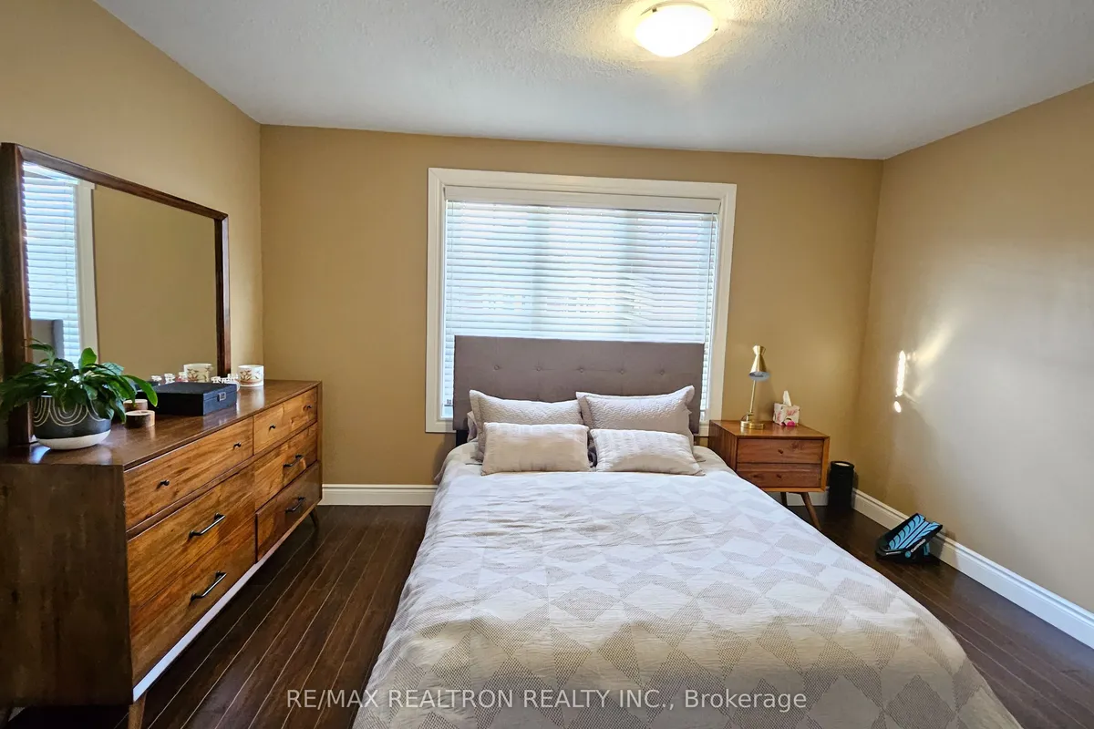 88 Kensington Avenue, ON L8L 7N2