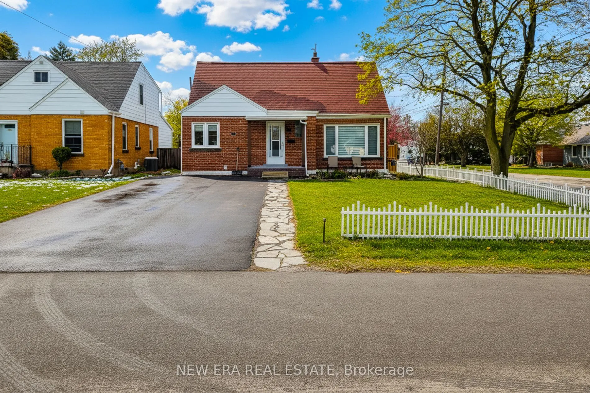 29 Second Street, ON L8G 1Y8