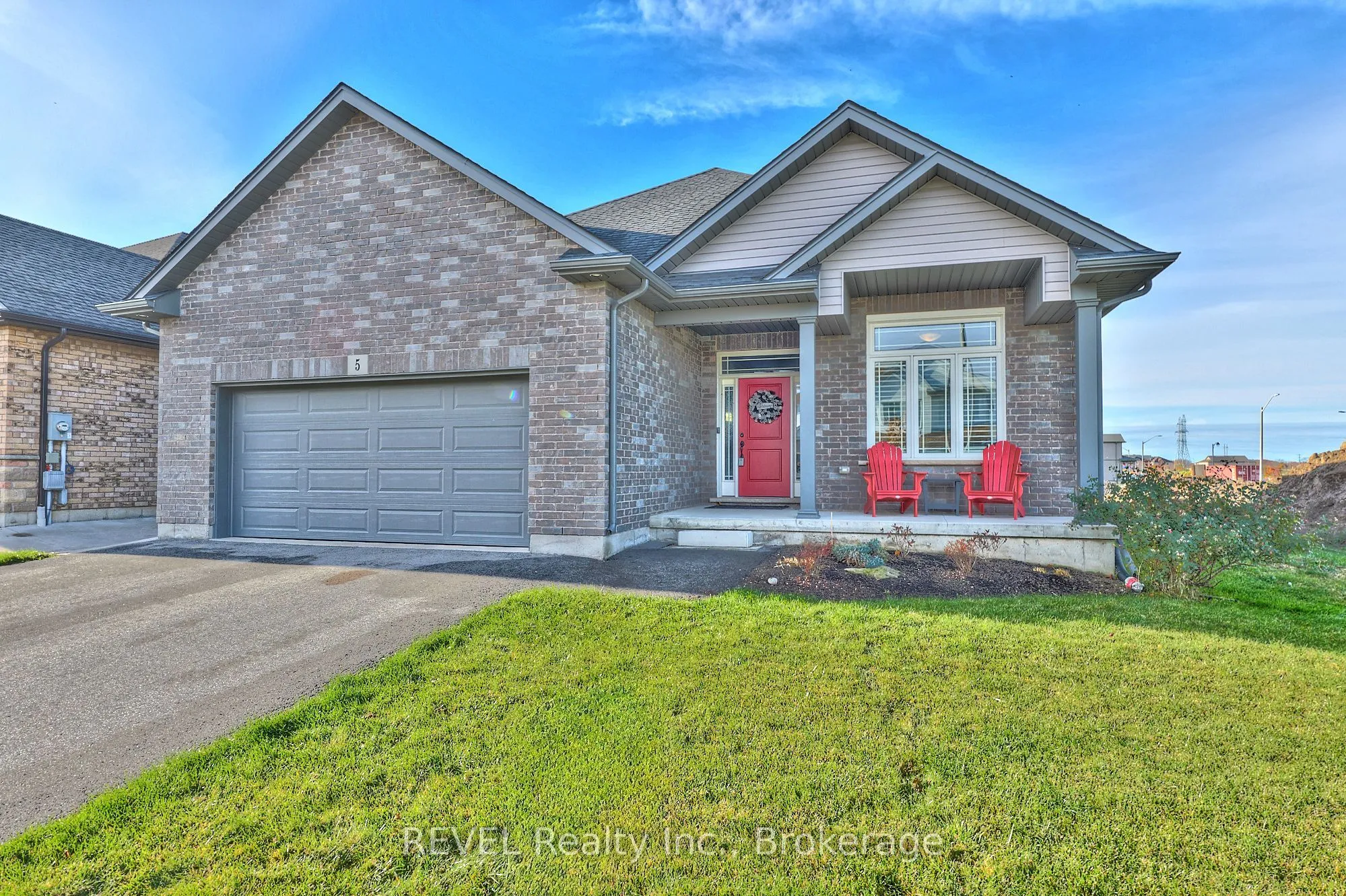 5 Cinnamon Street, ON L2V 0H5