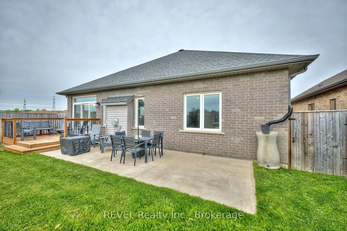 5 Cinnamon Street, ON L2V 0H5