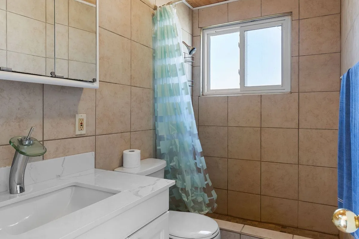 31 River Road, ON K0L 1L0