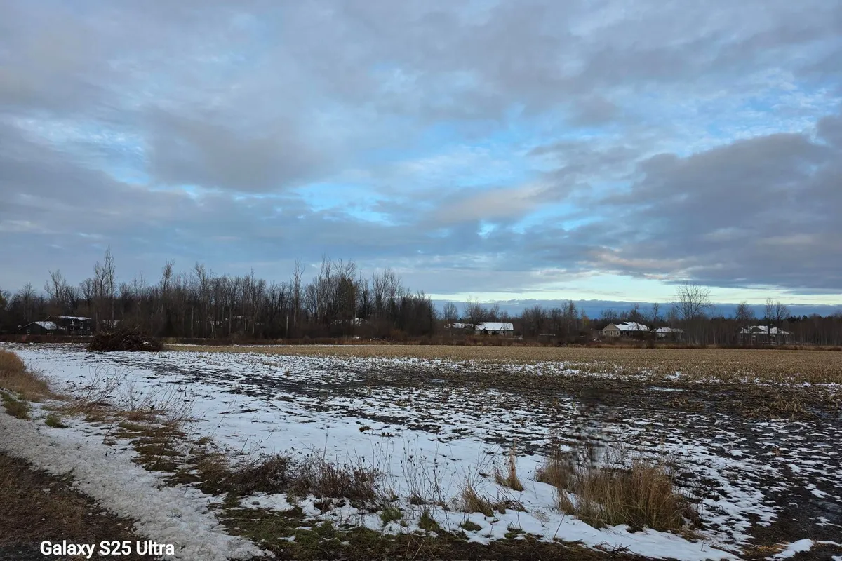 906 French Settlement Road, ON K0G 1J0