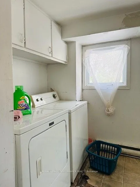 609 Regent Street, ON K6A 1G2