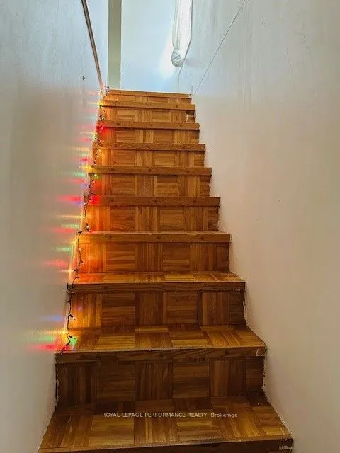 609 Regent Street, ON K6A 1G2