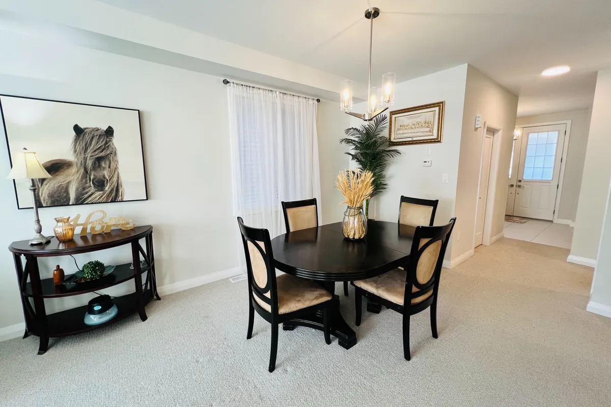 11 Cherry Blossom Heights, ON L9B 0E9