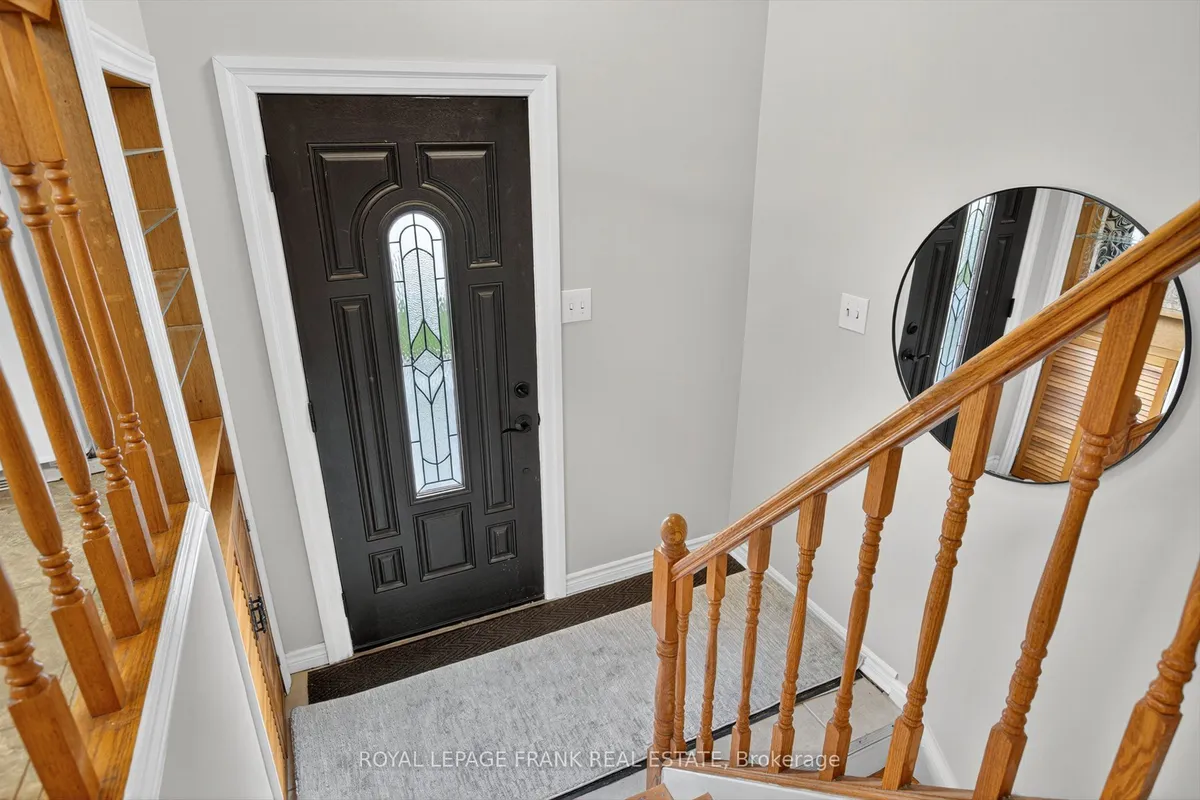 393 Southpark Drive, ON K9J 1C1