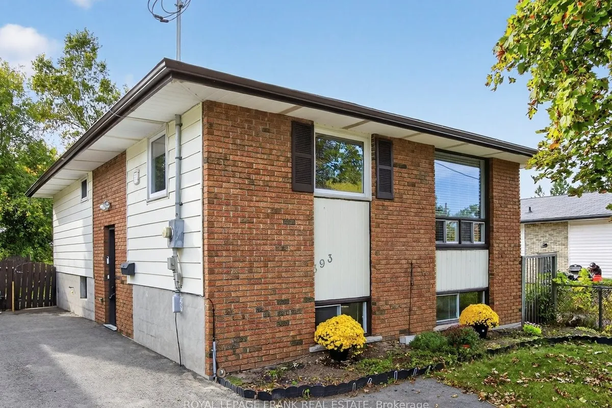 393 Southpark Drive, ON K9J 1C1