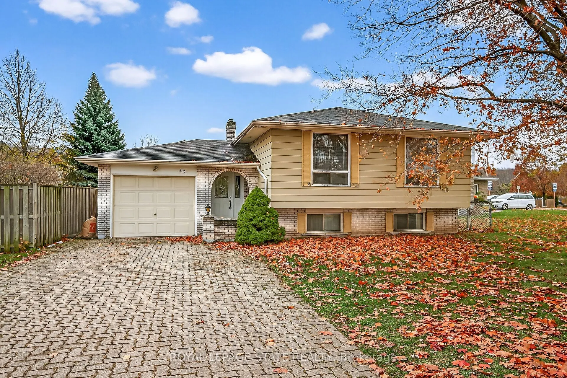 332 King Street, ON L8G 1M4