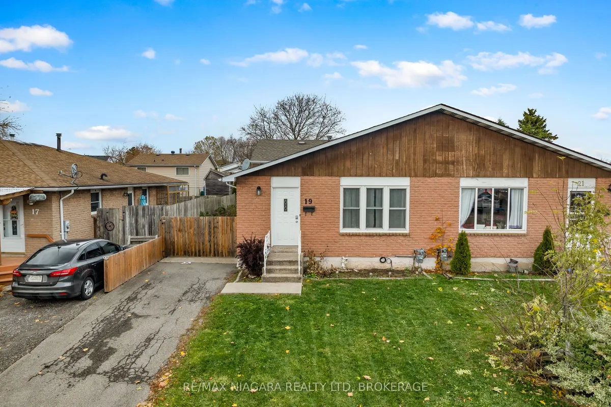 19 Lampman Crescent, ON L2V 4K6