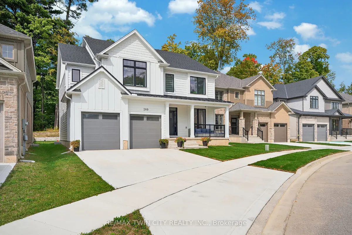 209 Jeffrey Place, ON N2C 0C2