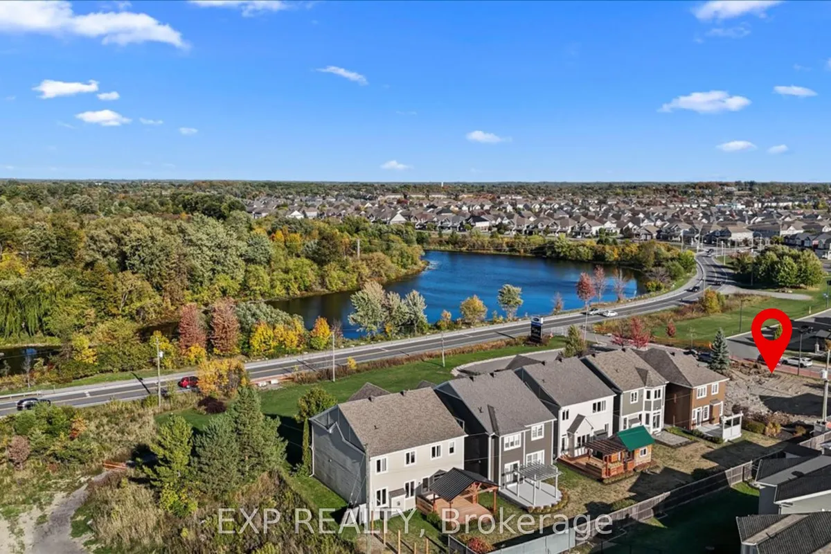 2504 Half Moon Bay Road, ON K2J 6K6