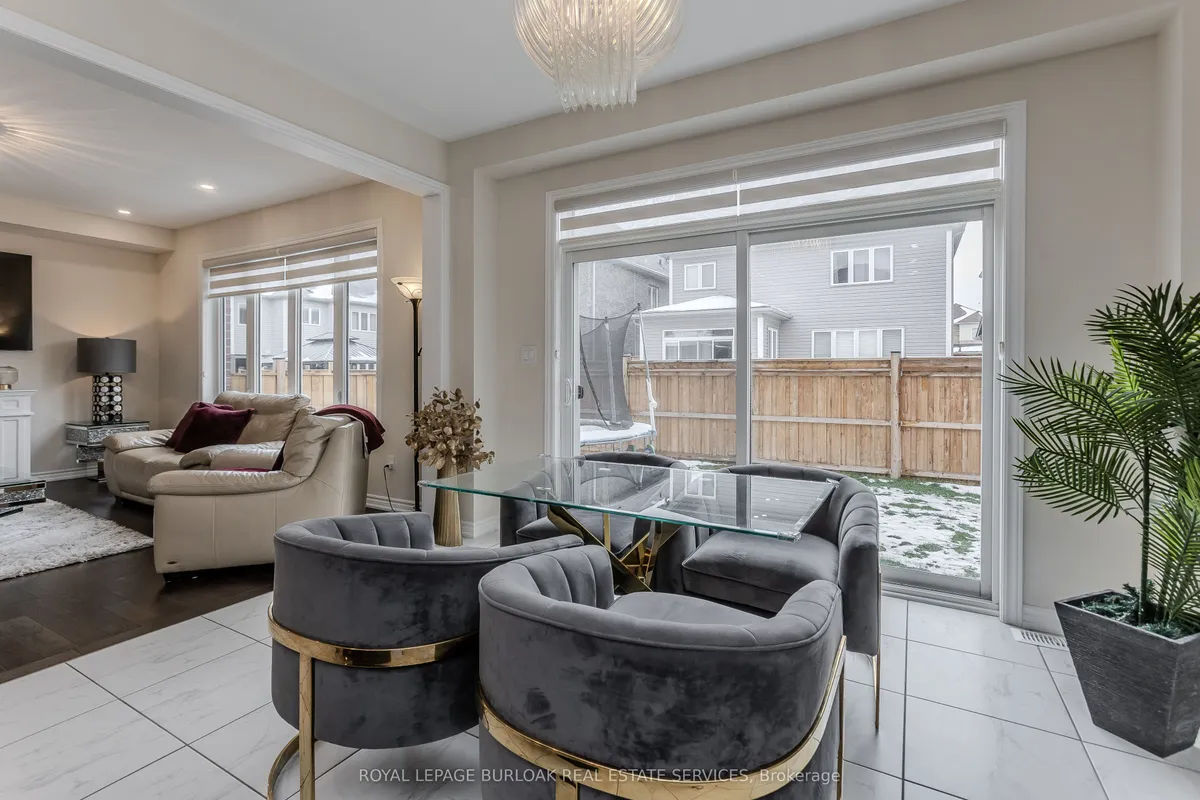 39 Mcwatters Street, ON L0R 1C0