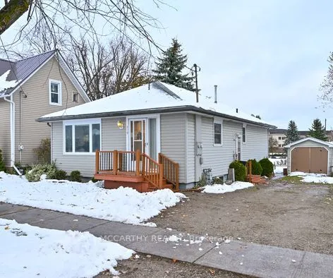 319 Victoria Street, ON L9V 2Y4