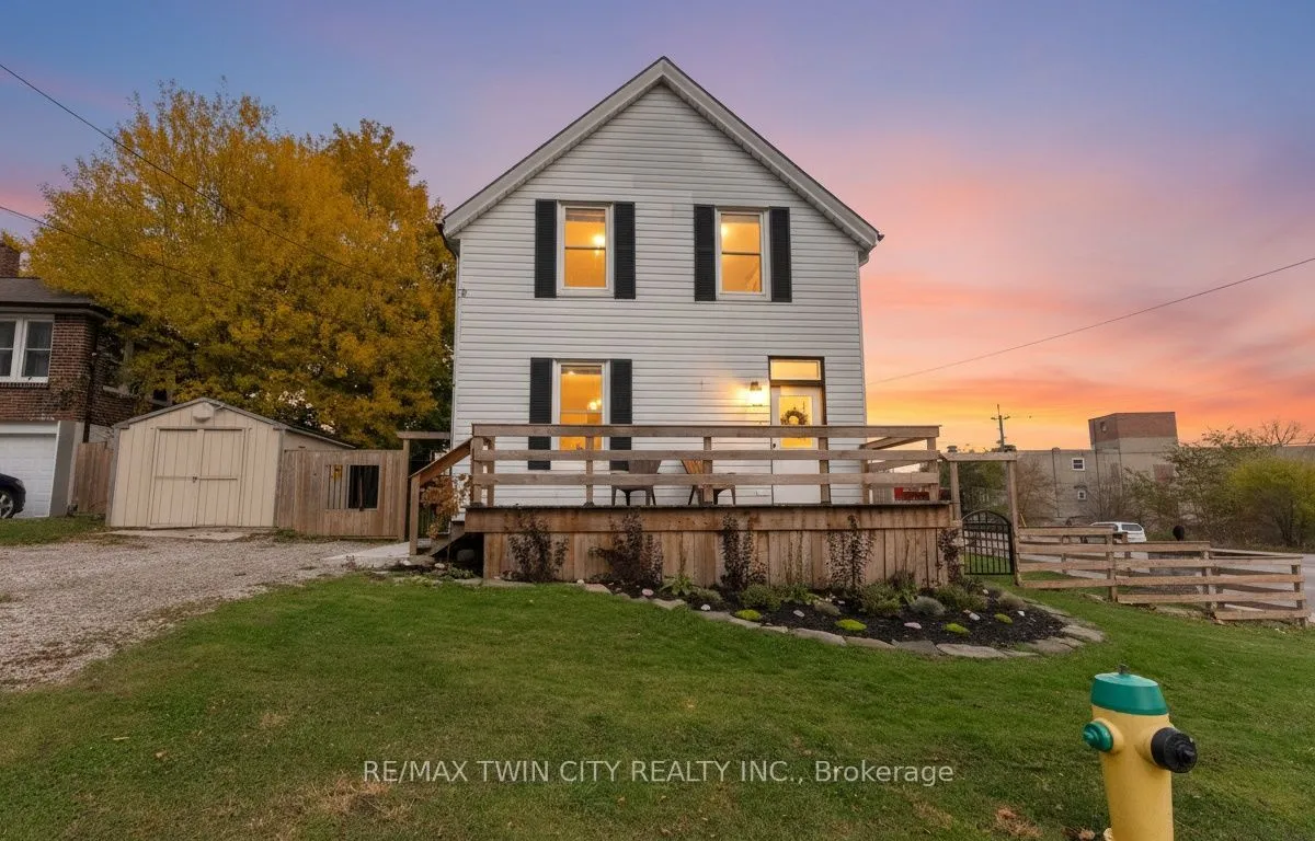 93 Perry Street, ON N4S 3C4