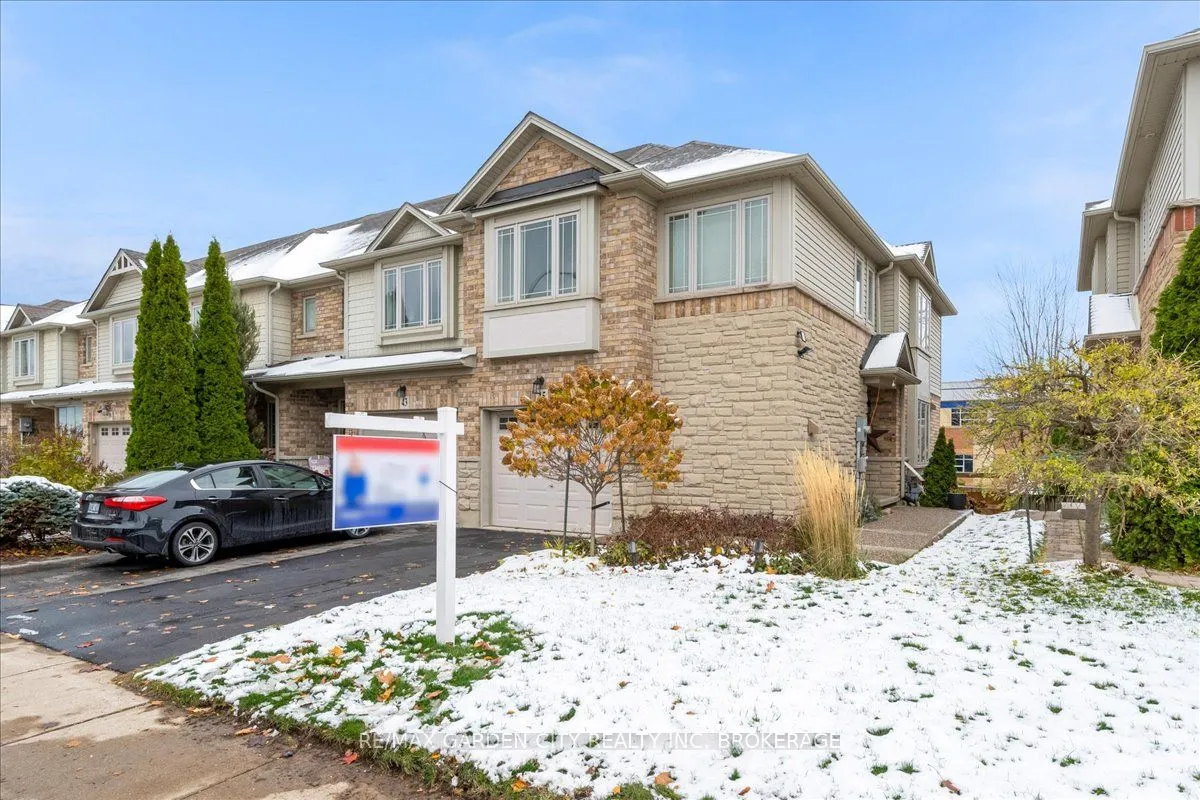 45 Hemlock Way, ON L3M 0A8