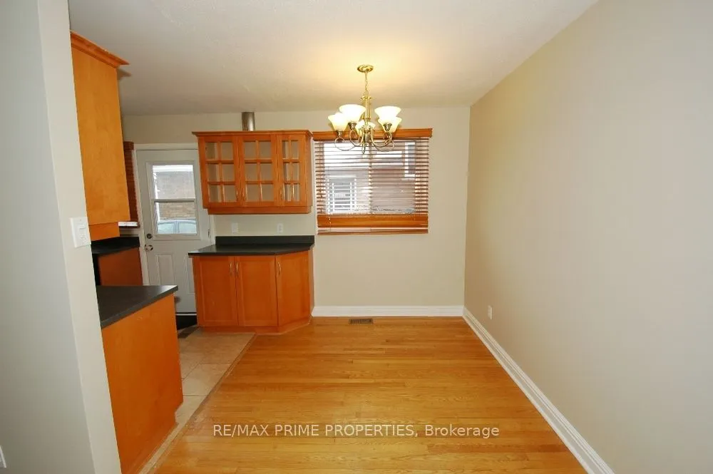 1287 Maitland Avenue, ON K2C 2C4