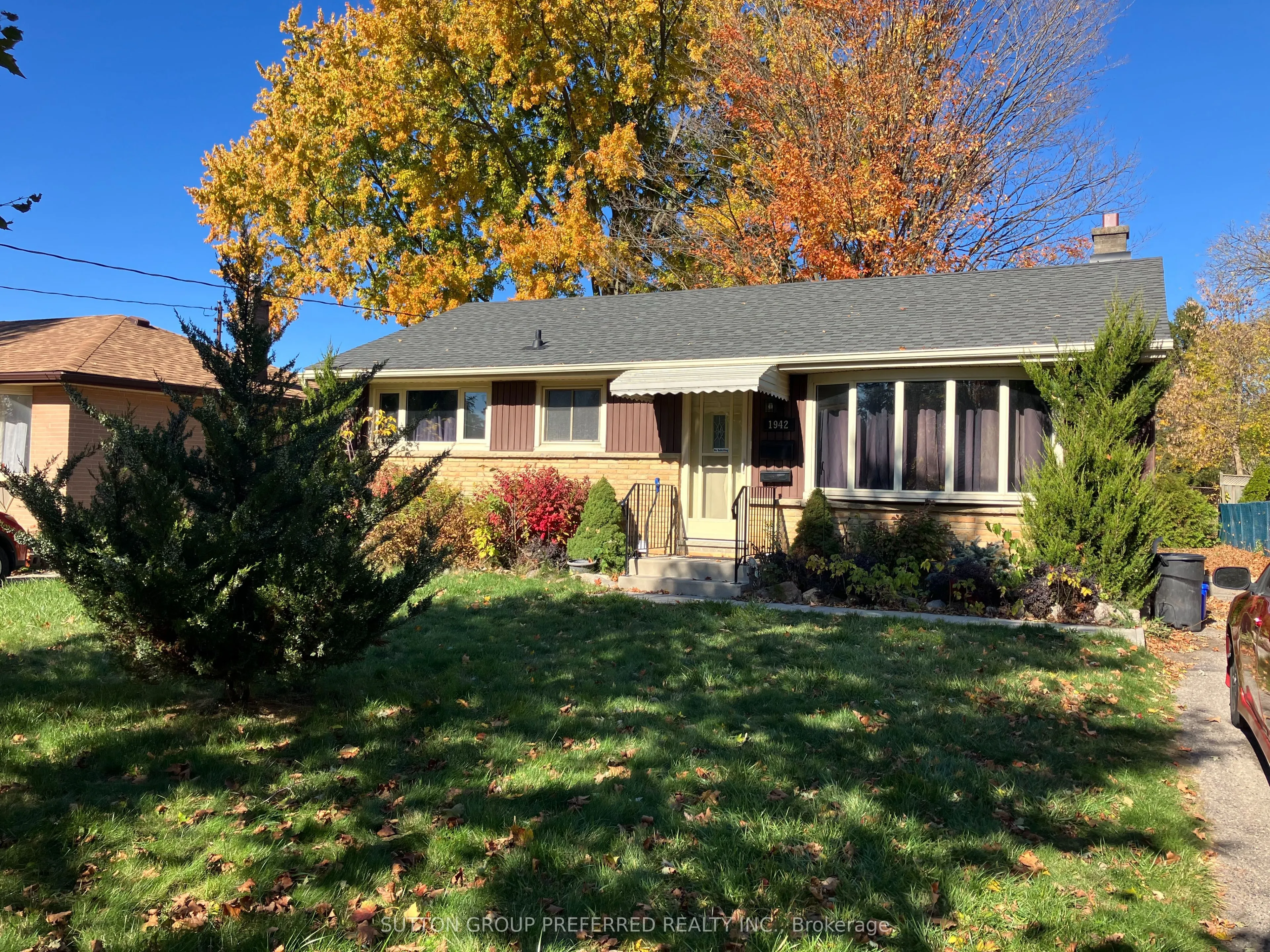 1942 Duluth Crescent, ON N5V 1H7