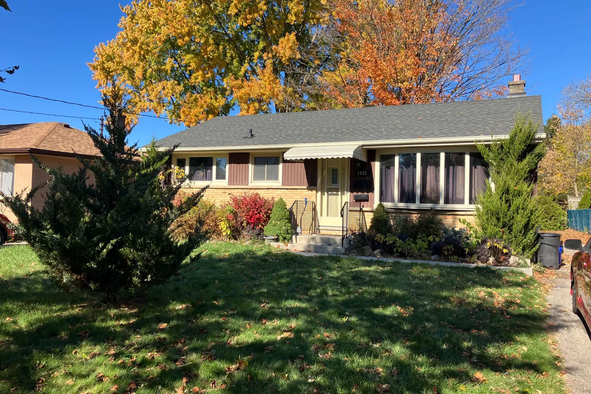 1942 Duluth Crescent, ON N5V 1H7