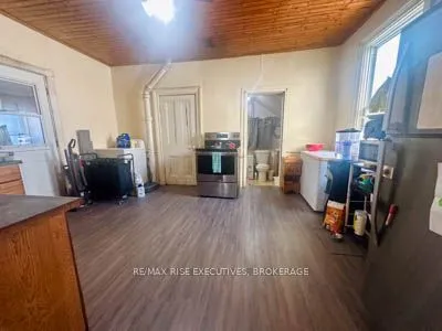 135 Green Street, ON K0K 1X0