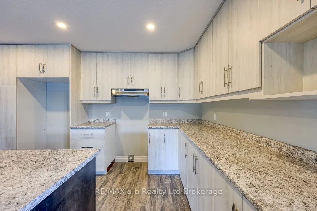 129 Lossing Drive, ON N0J 1P0