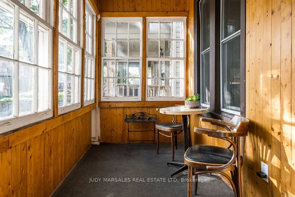 251 Balmoral Avenue, ON L8L 7S3