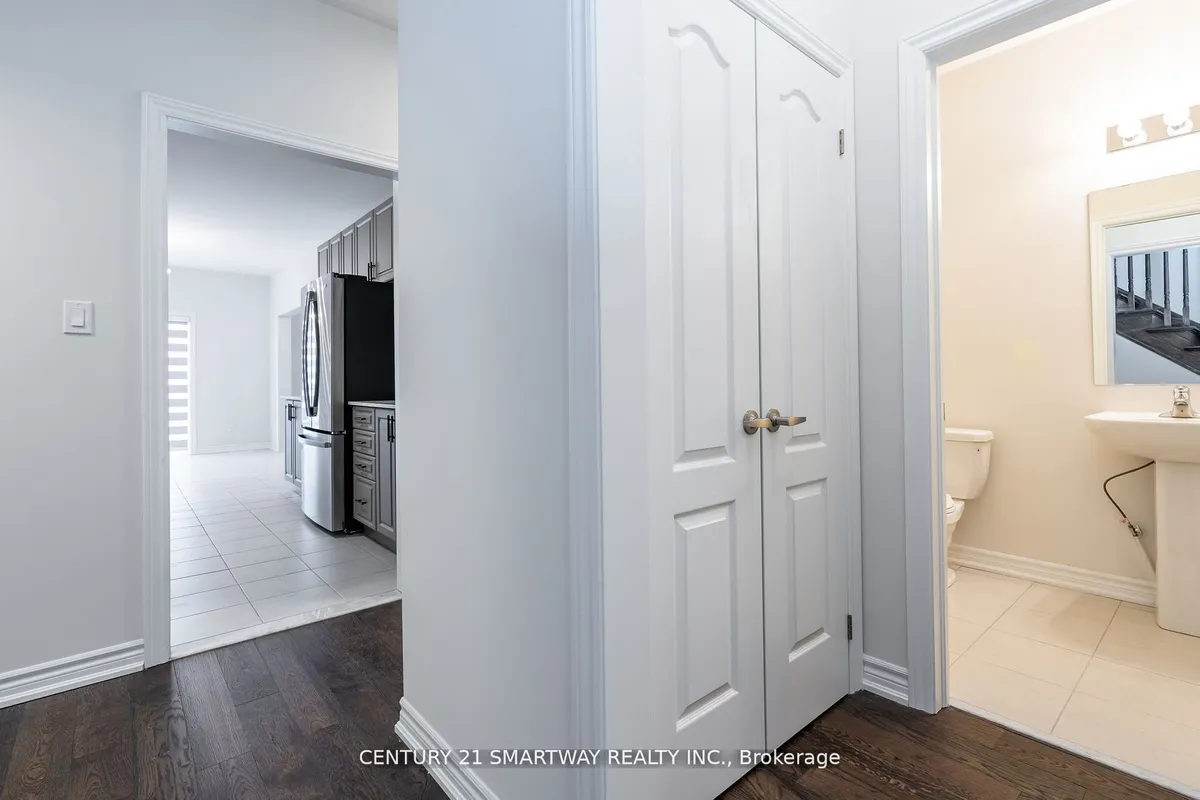 26 Huntsworth Avenue, ON L2V 5G7