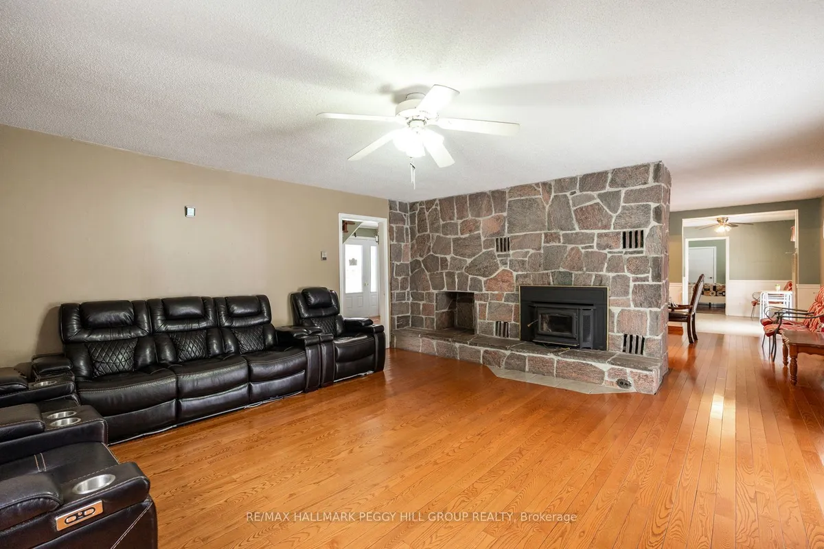 156 Centre Street, ON P0A 1C0