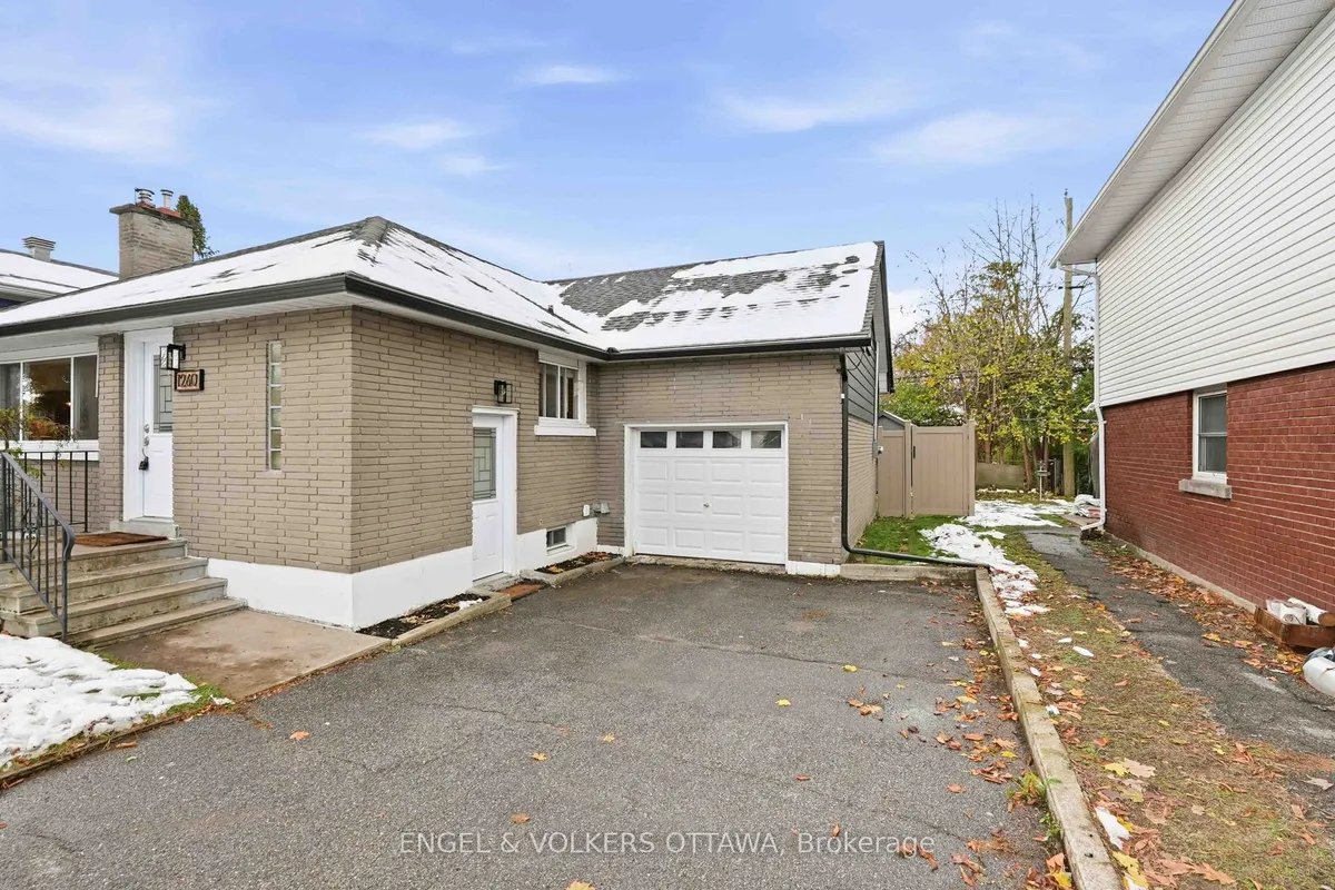 1260 Henry Farm Drive, ON K2C 2E2