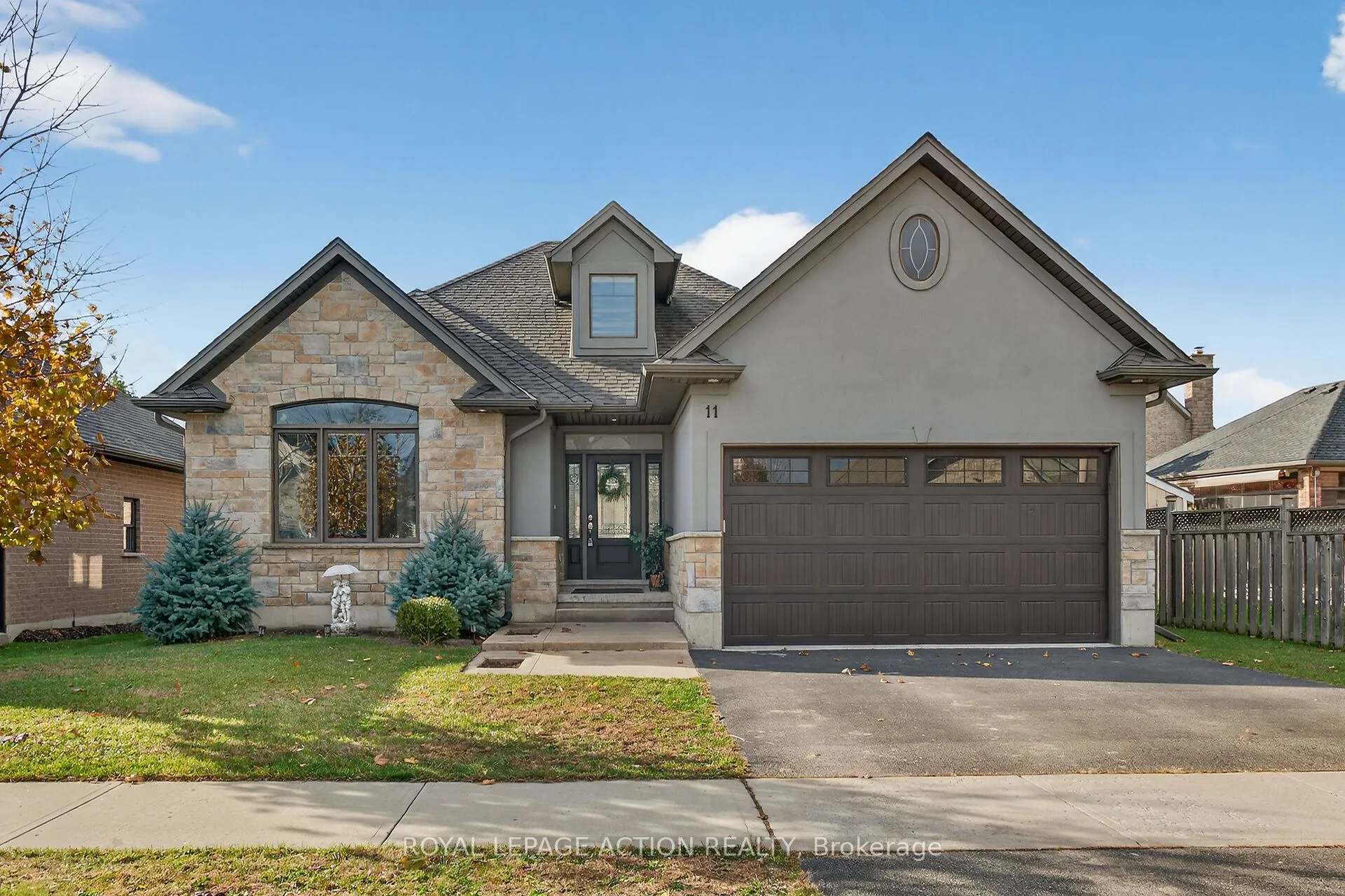 11 Jong Street, ON N0E 1Y0