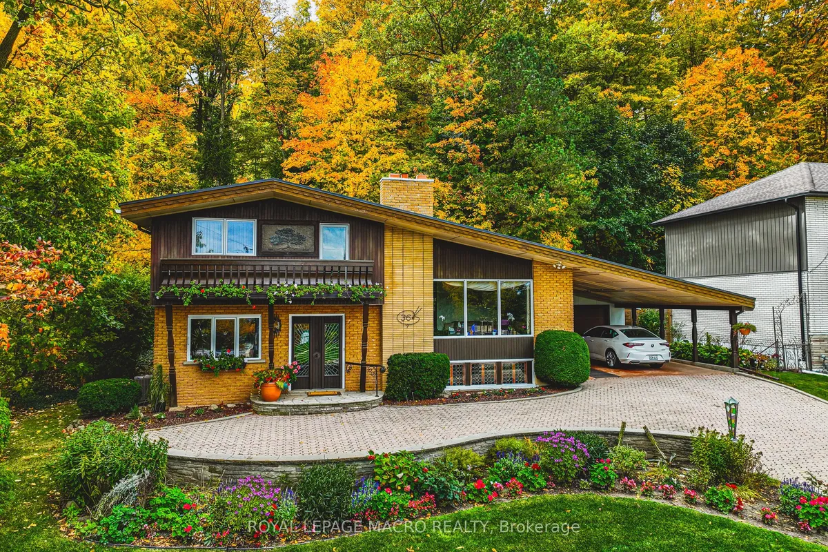 36 Maple Drive, ON L8G 3C2