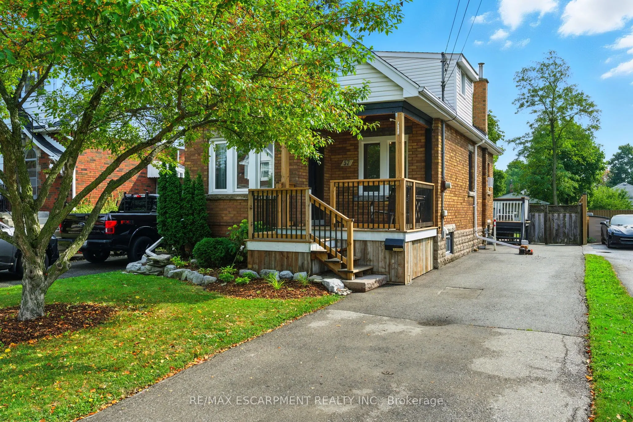 57 Highcliffe Avenue, ON L9A 3L3