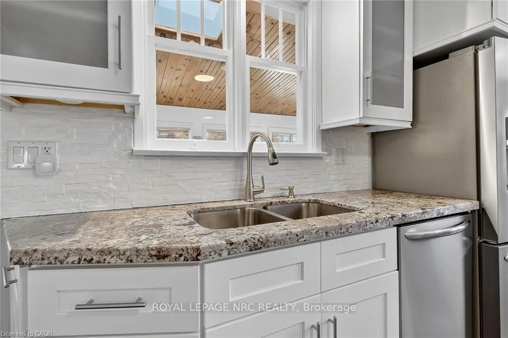 11 Sherring Street, ON N0A 1H0