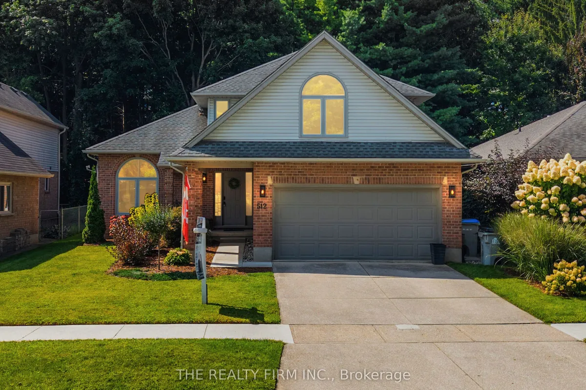 512 Riverview Drive, ON N7G 4B4