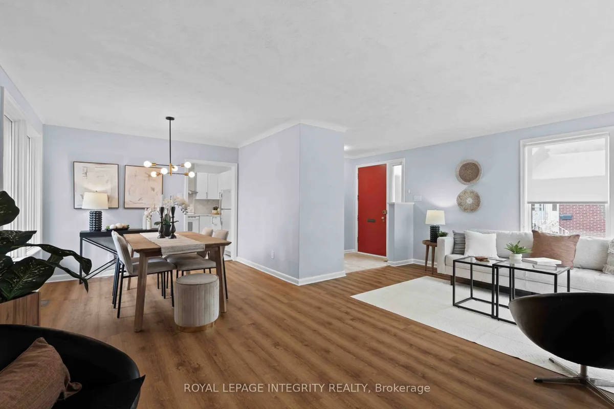 2158 Bel-air Drive, ON K2C 0X3