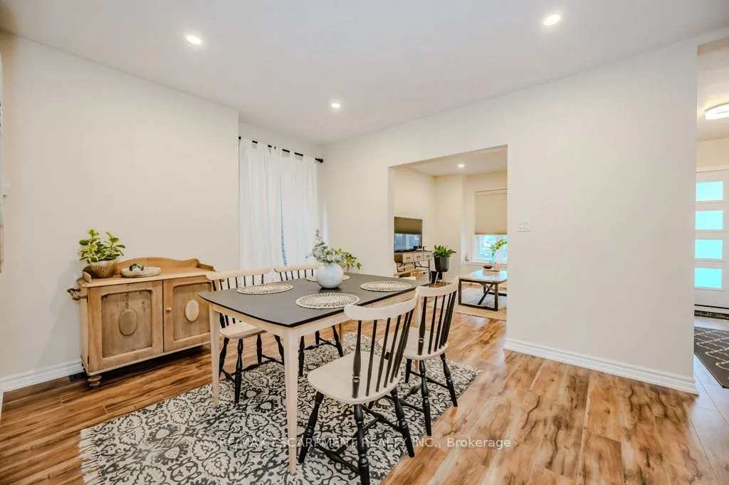 63 Beechwood Avenue, ON L8L 2S5