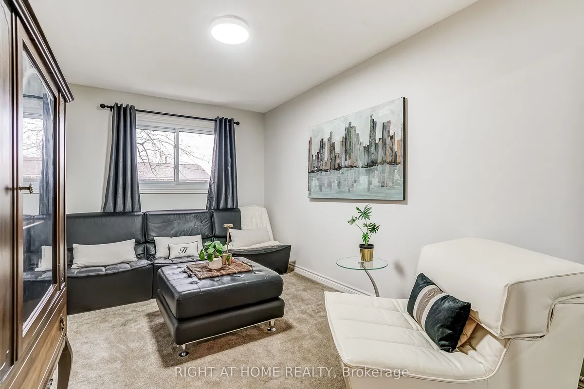 9 Aspen Court, ON L8B 0A7