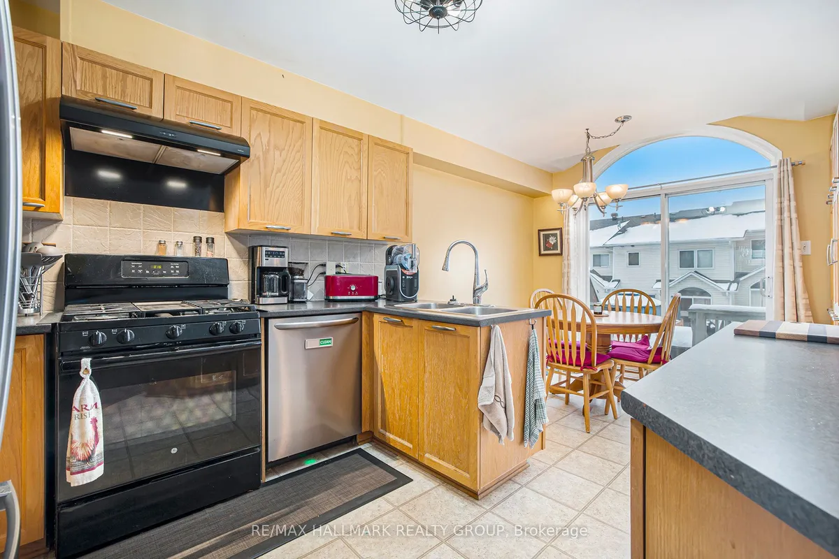 11 Scampton Drive, ON K2W 1G1