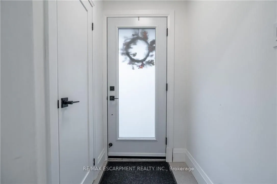 7 Glenmorris Drive, ON L9H 1S5