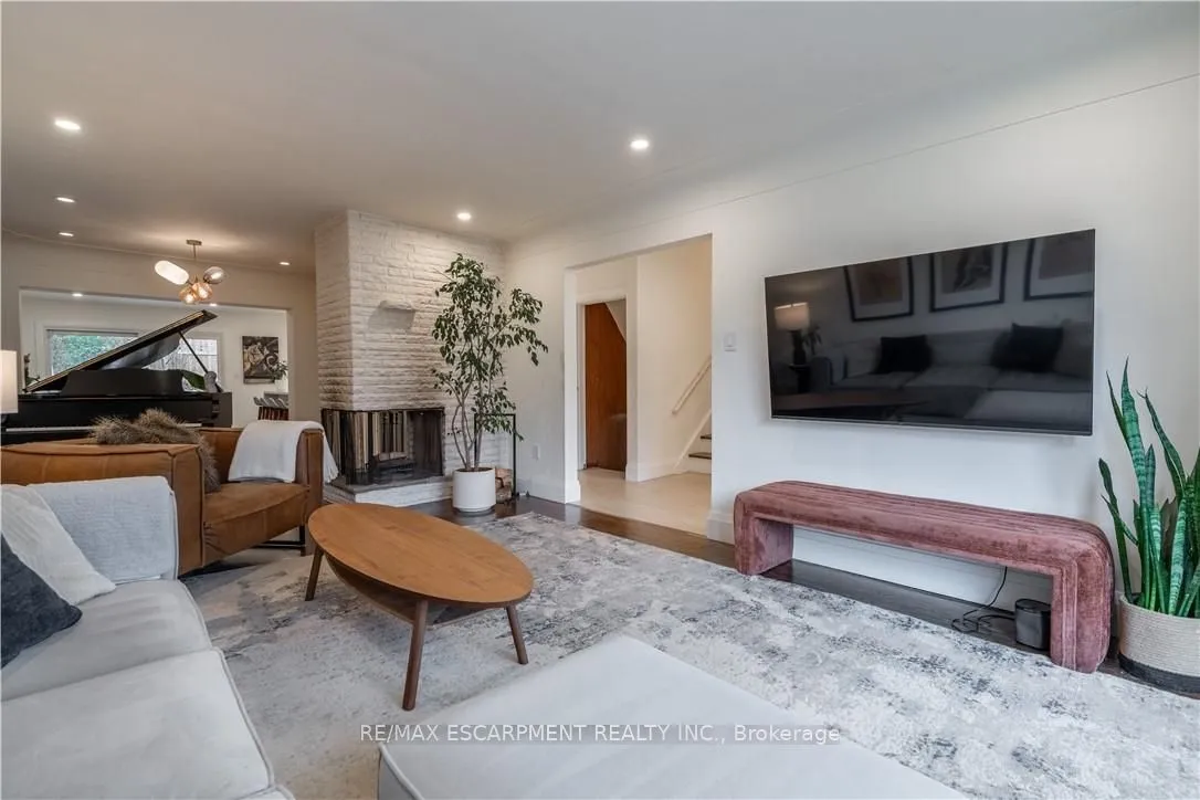 7 Glenmorris Drive, ON L9H 1S5