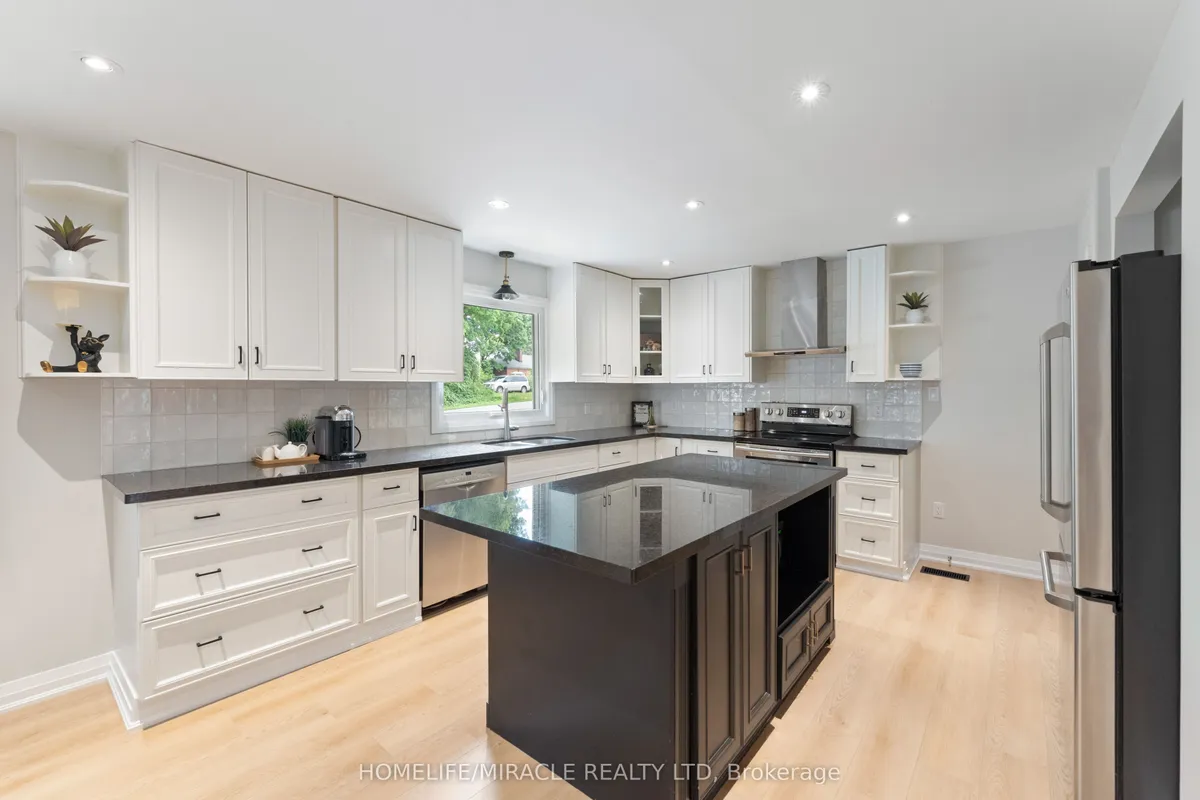 136 Mohawk Road, ON L9G 2W9