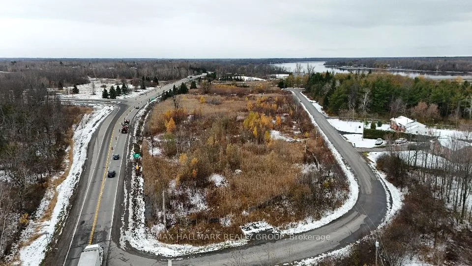 4000 RIDEAU RIVER Road, ON K0G 1J0