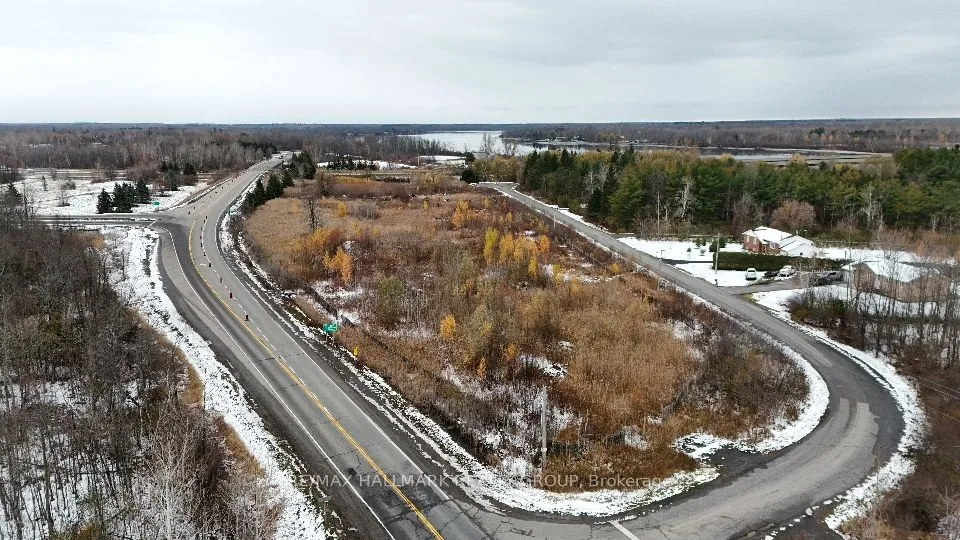 4000 RIDEAU RIVER Road, ON K0G 1J0