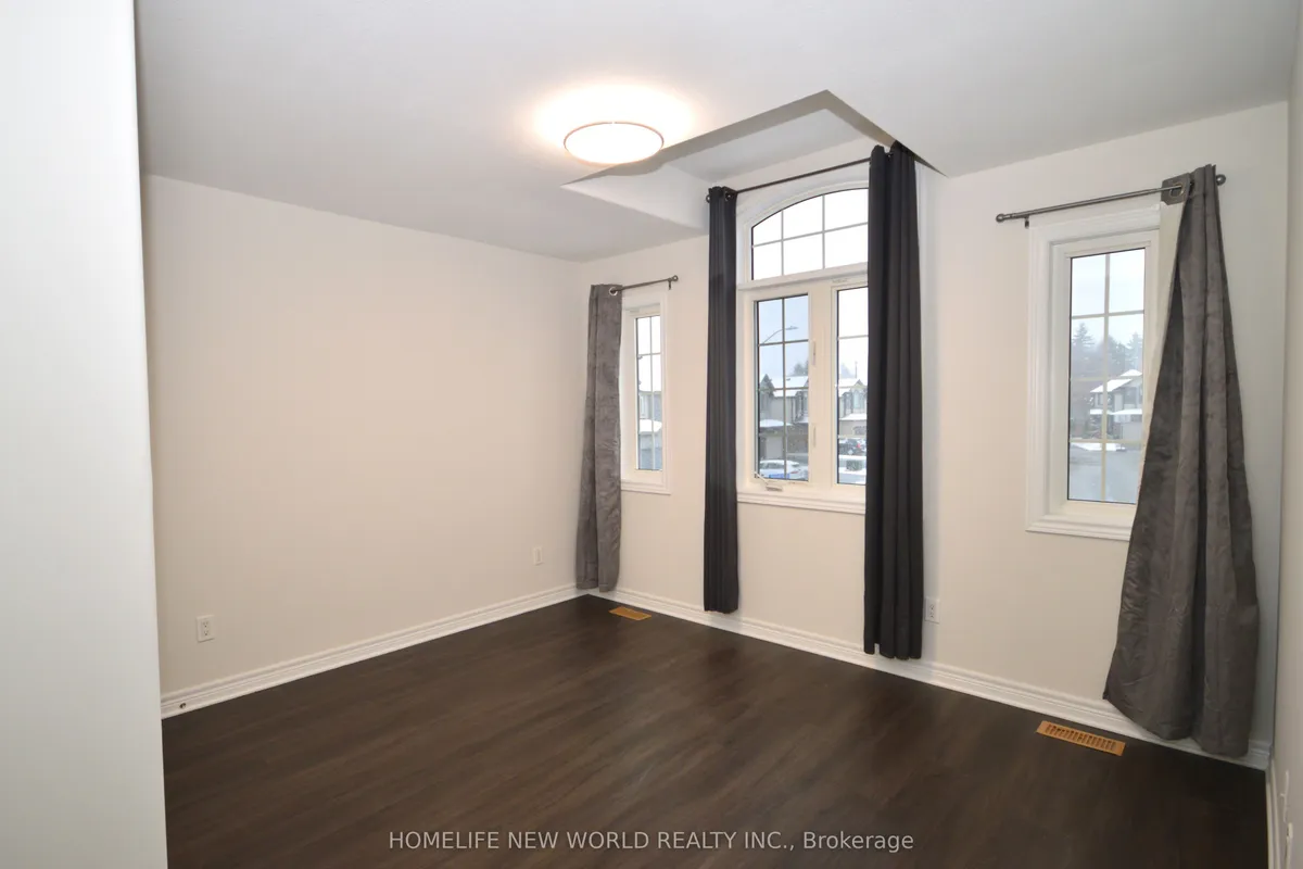 5991 KATE Avenue, ON L2H 0M9